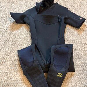 Billabong Women's 2/2 short sleeved long pant wetsuit